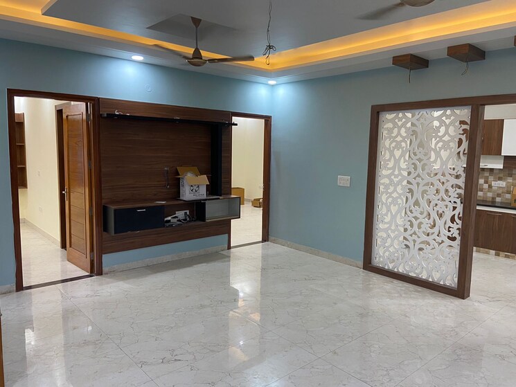 Room, bptp-park-central 2 Bedroom 350 Sq.Yd. Independent House In Sector 85 Faridabad 8060099