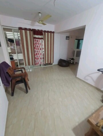 Bedroom in 2 BHK Apartment at Chandkheda – for Rent