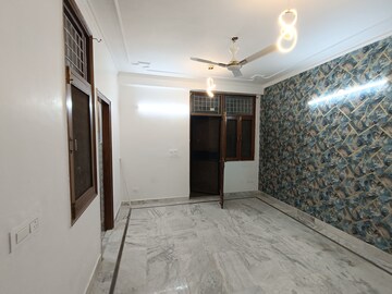 Bathroom in 2 BHK Builder Floor at Malviya Nagar – for Rent