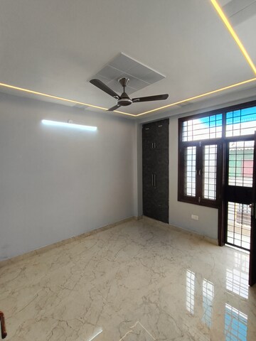 Room in 2 BHK Builder Floor at Malviya Nagar – for Rent