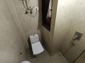 Furnished Amenities in 2 BHK Builder Floor at Malviya Nagar – for Rent