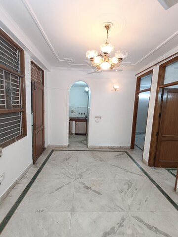Room in 2 BHK Builder Floor at Malviya Nagar – for Rent