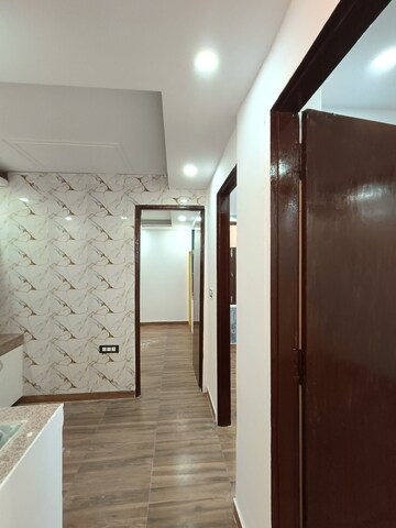 Building Lobby in 3 BHK Builder Floor at Malviya Nagar – for Rent