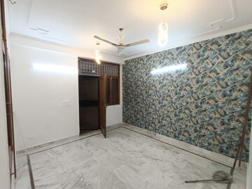 Bedroom in 2 BHK Builder Floor at Malviya Nagar – for Rent