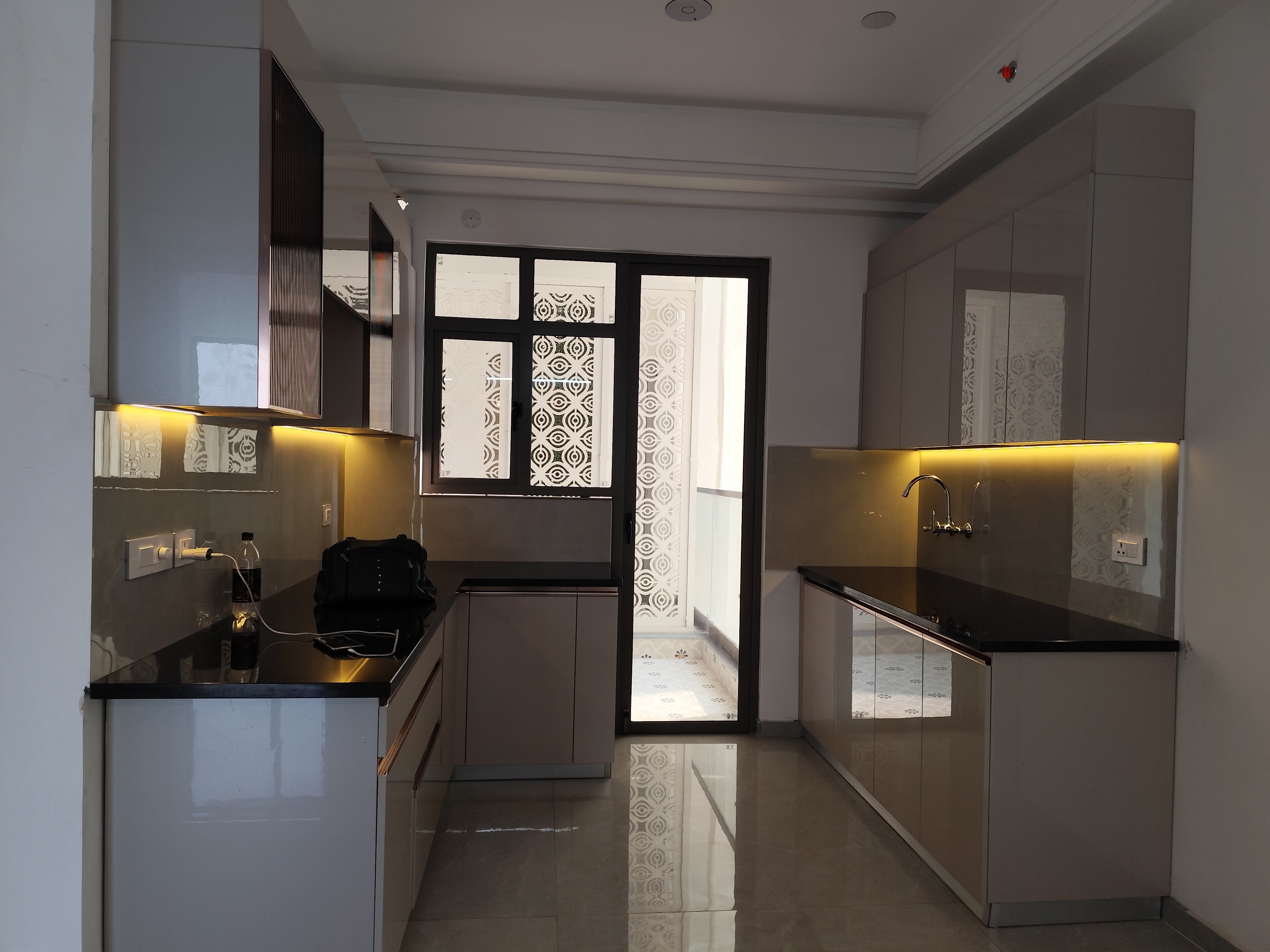 3.5 BHK Apartment For Sale in Apex Quebec