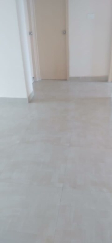 Room in 4 BHK Apartment at Rohtas Presidential Tower, Vibhuti Khand – for Rent
