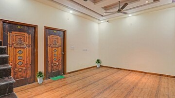 Room in 3 BHK Villa at Vishesh Khand, Gomti Nagar – for Rent