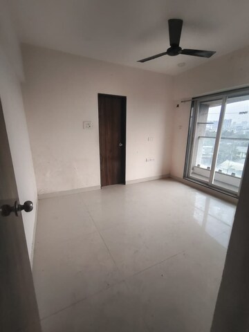 3 BHK Apartment For Rent in Mirchandani Triton, Santacruz West