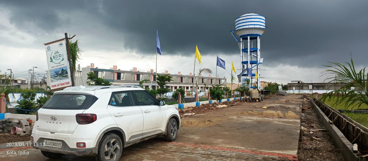 Plot For Sale in Avenue 