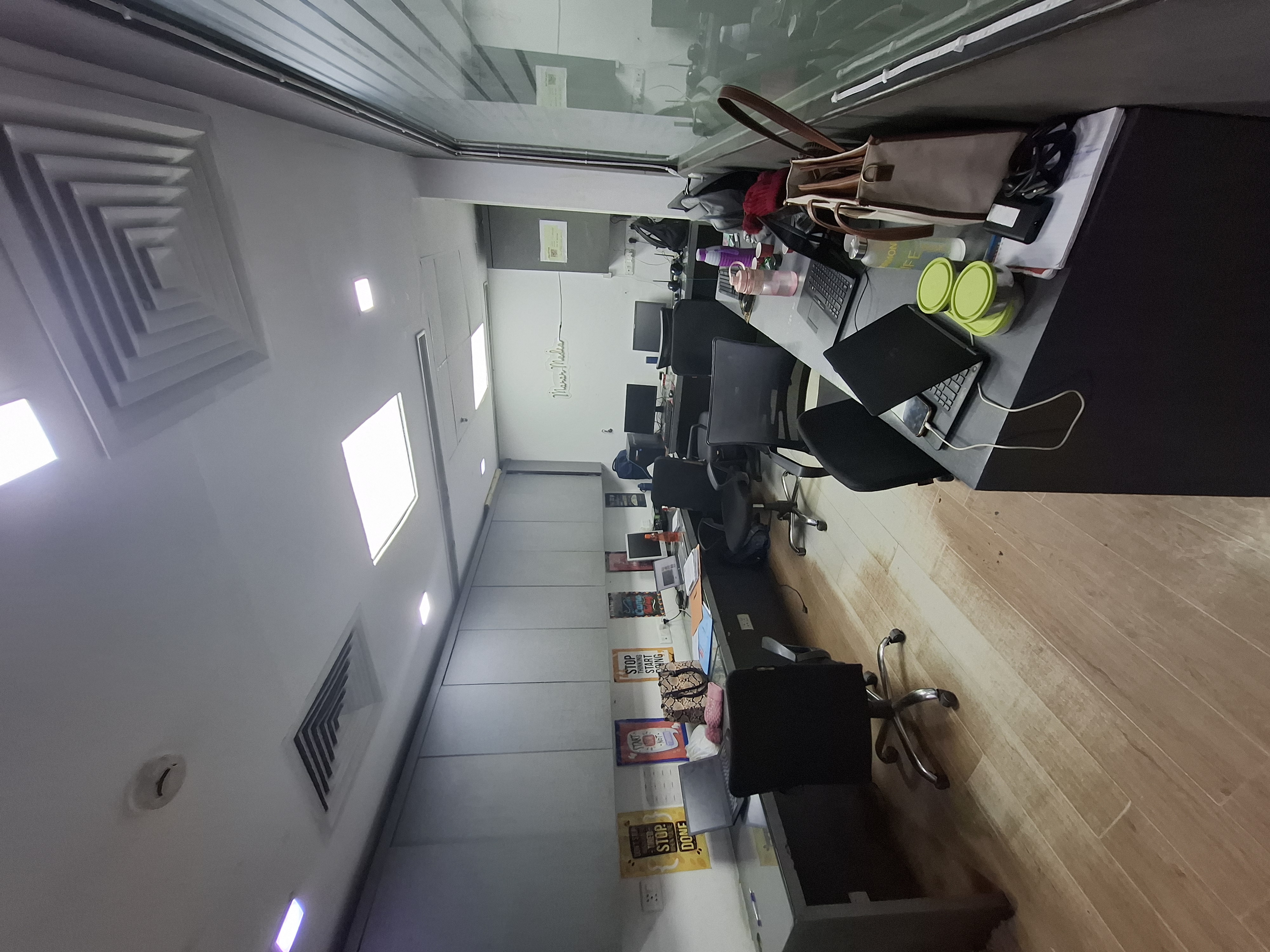 Office Space For Sale in Netaji Subhash Place