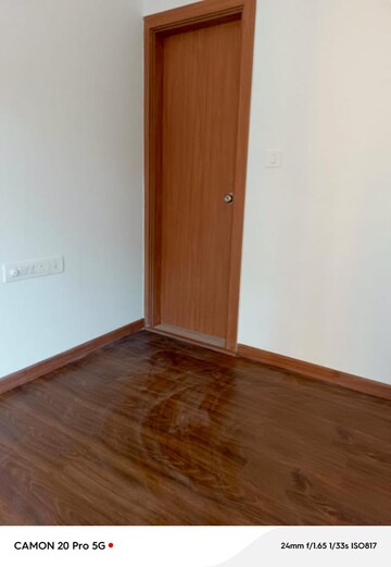 Room in 3.5 BHK Apartment at ATS Homekraft Pious Hideaways, Sector 150 – for Rent