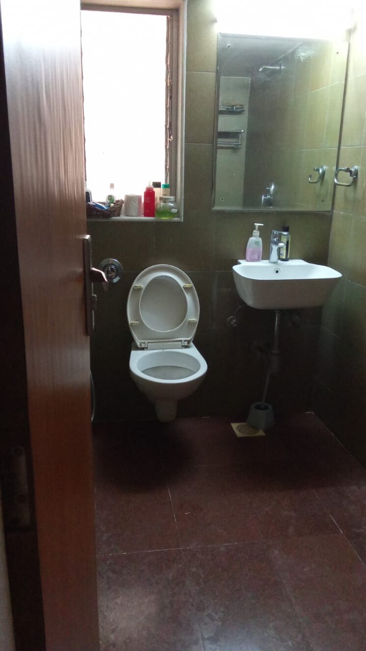 Bathroom, mangal-orchid-chs 1 Bedroom 390 Sq.Ft. Apartment In Andheri West Mumbai 8060336