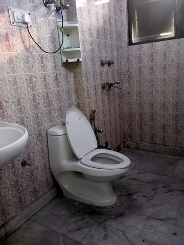 Bathroom in 2 BHK Builder Floor at Lajpat Nagar ii – for Rent