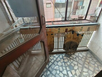 Balcony in 3 BHK Builder Floor at Defence Colony – for Rent
