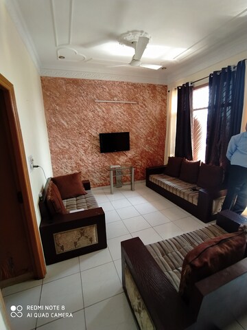 2 BHK Independent House For Rent in Sector 2