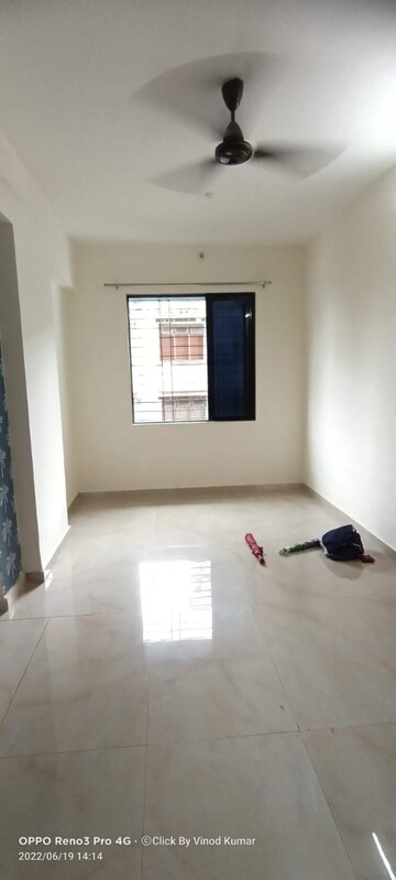 Room in 1 BHK Apartment at Mahalaxmi CHS Worli, Worli – for Rent
