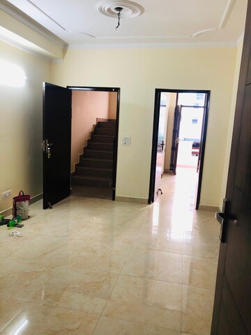 Room in 5 BHK Independent House at Palam Vihar Residents Association, Palam Vihar – for Sale