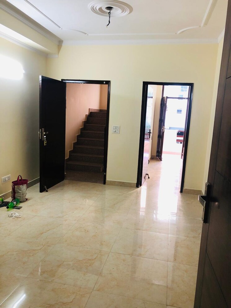 Room, palam-vihar-residents-association 5 Bedroom 66 Sq.Yd. Independent House In Palam Vihar Gurgaon 8060610