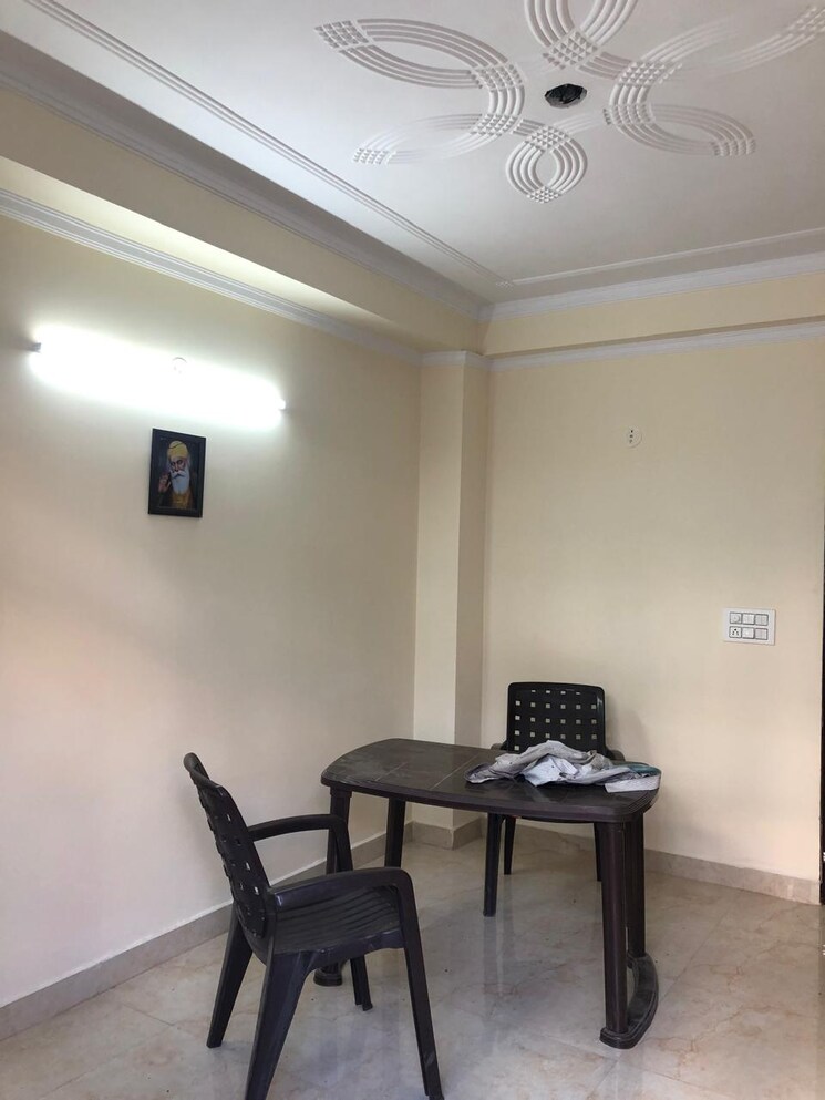 Master Bedroom, palam-vihar-residents-association 5 Bedroom 66 Sq.Yd. Independent House In Palam Vihar Gurgaon 8060610