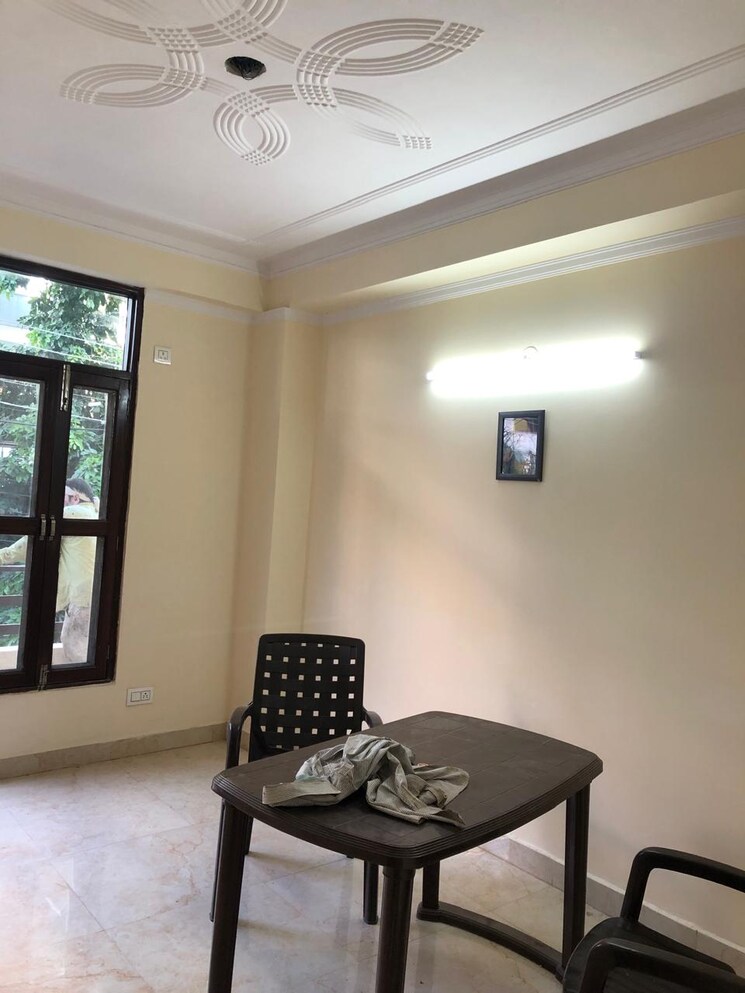 Living Room, palam-vihar-residents-association 5 Bedroom 66 Sq.Yd. Independent House In Palam Vihar Gurgaon 8060610