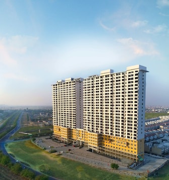 1 RK Apartment For Resale in Paramount Golf Forest Studio Apartments - OAK Towe Gn Sector Zeta I Greater Noida  8060579