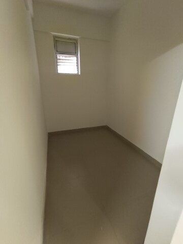 Room in 3 BHK Apartment at Asian Sun City, Kothaguda – for Rent