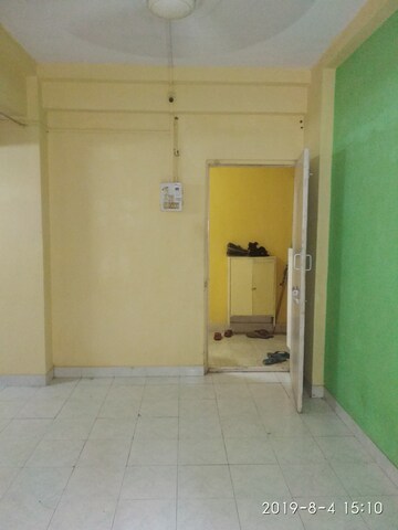 Room in Studio Apartment at Jankalyan Nagar – for Sale