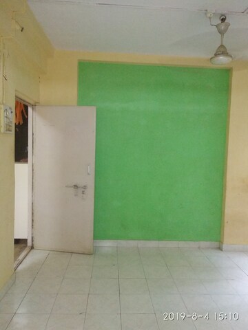 Room in Studio Apartment at Jankalyan Nagar – for Sale