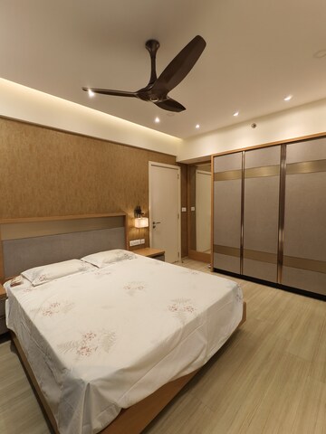 Bedroom in 4 BHK Apartment at DLF Riverside, Vytilla – for Sale