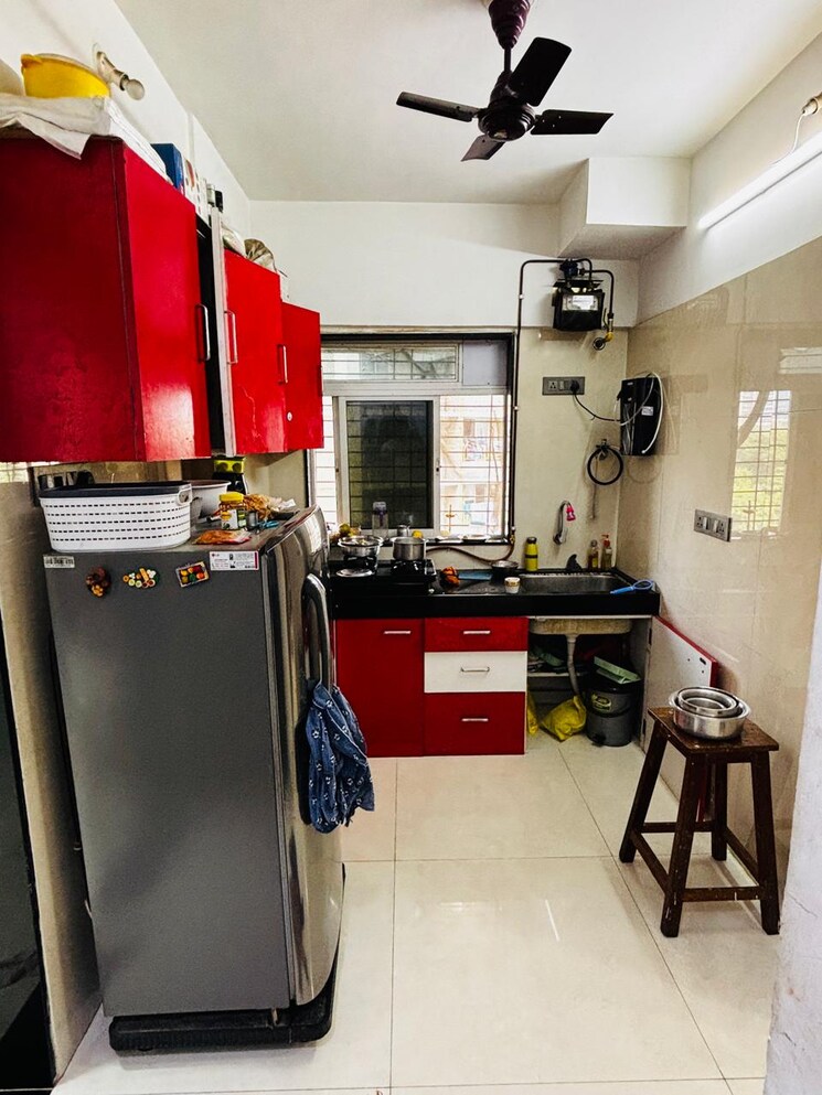 Kitchen, shraddha-esquire-skytower 1 Bedroom 425 Sq.Ft. Apartment In Mulund West Mumbai 8060695