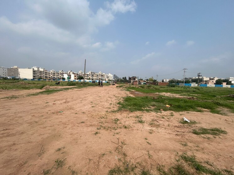 undefined, ambala highway  100 Sq.Yd. Plot In Ambala Highway Zirakpur 8060707