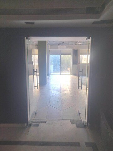 Building Lobby in  Showroom at Lavelle Road – for Rent