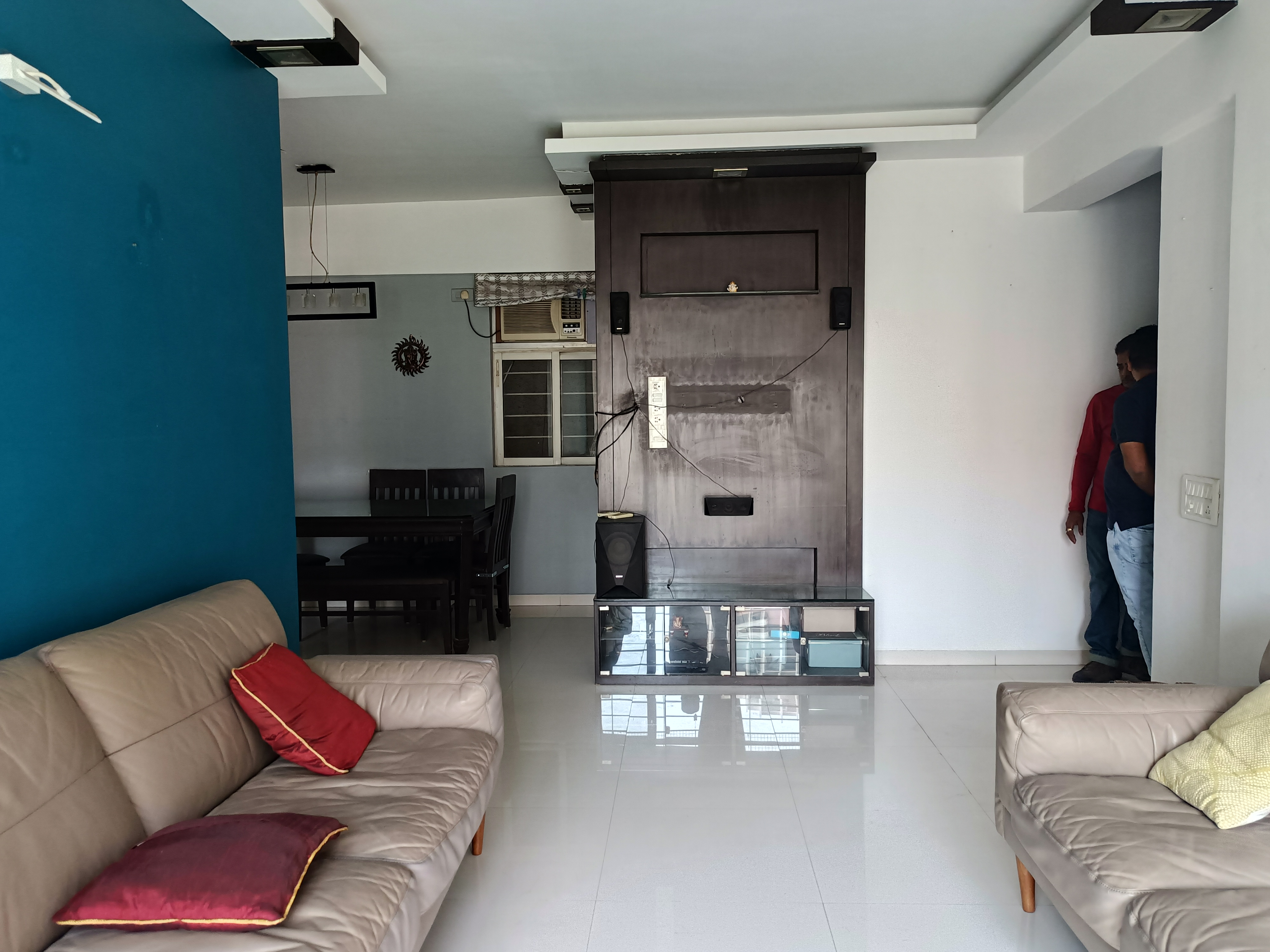 2 BHK + Servant Room Apartment For Sale in Group Seven Rushi Heights