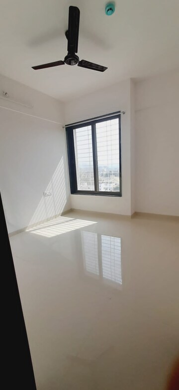 Room in 2 BHK Apartment at Bhaktamar Residency, Wadgaon Sheri – for Rent