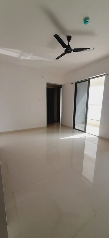 Room in 2 BHK Apartment at Bhaktamar Residency, Wadgaon Sheri – for Rent