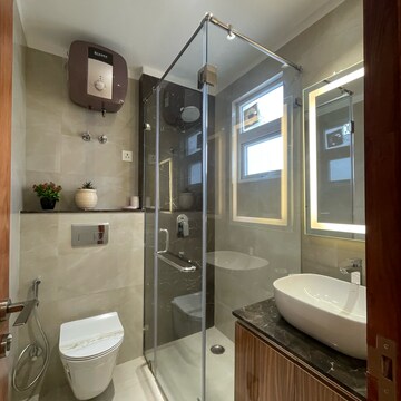 Bathroom in 2.5 BHK Builder Floor at JMS Primeland, Sector 95a – for Sale