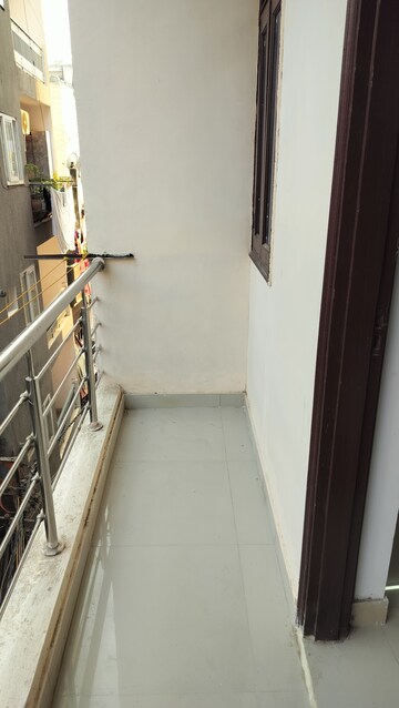 Balcony in 2 BHK Builder Floor at Ignou Road – for Rent