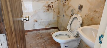 Bathroom in 1 BHK Apartment at Alag Artis, Pant Nagar – for Rent
