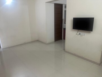 Room in 2 BHK Apartment at Saheel ITrend Homes, Hinjewadi – for Rent