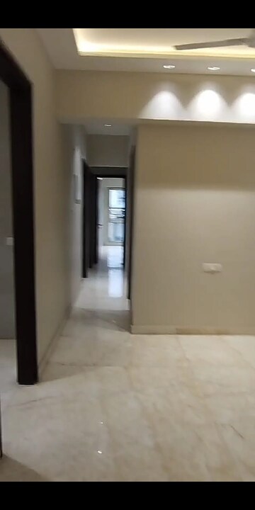 Room in 3 BHK Apartment at Maverick Nami Apartment, Mulund West – for Sale