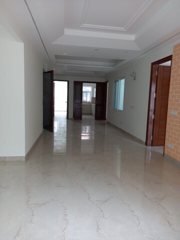 Room in 3 BHK Builder Floor at Sector 23 – for Sale