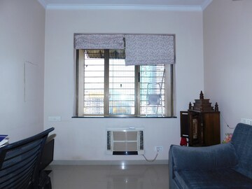 Kitchen in 2 BHK Apartment at Sheth Golden Willows, Mulund West – for Sale