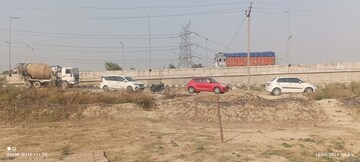  Plot For Sale in Wazirganj