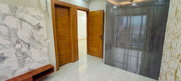 Room in 3 BHK Builder Floor at Sector 23 – for Sale