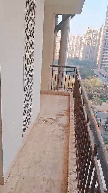 Balcony in 3 BHK Apartment at Sector 4, Greater Noida – for Rent