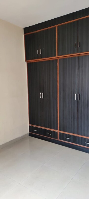 2 BHK Apartment For Rent in Gomti Nagar