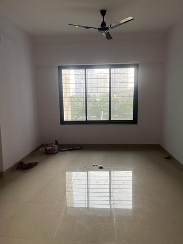 Room in 1 BHK Apartment at Unnat Nagar CHS, Goregaon West – for Rent