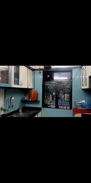 Living Room in 2 BHK Apartment at Mount View Mulund, Mulund West – for Sale
