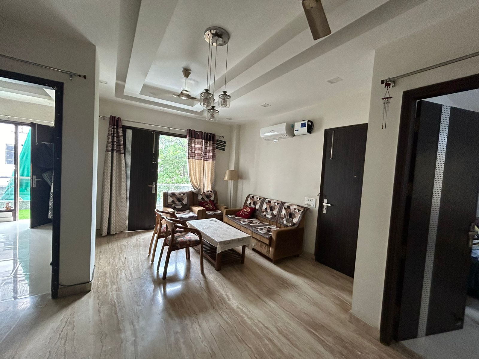 3 BHK Builder Floor For Sale in Sushant Lok 2