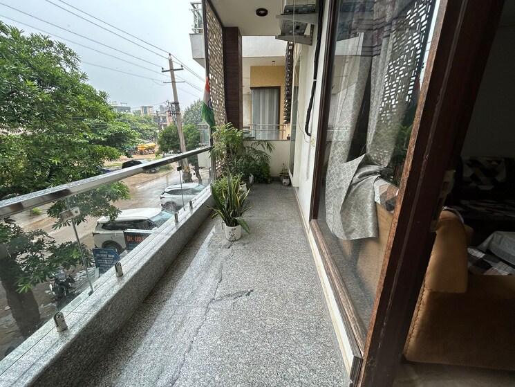 Balcony, sushant-lok-2 3 Bedroom 204 Sq.Ft. Builder Floor In Sector 57 Gurgaon 8061139